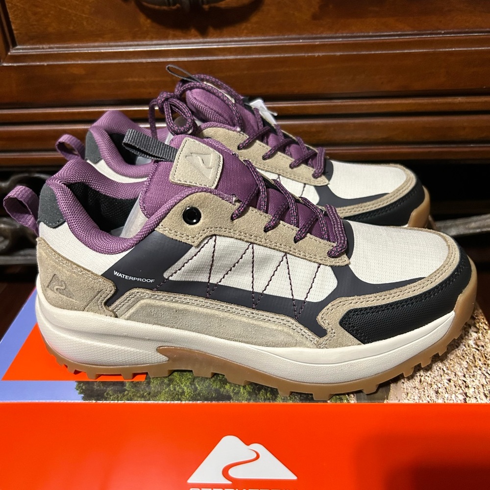 Ozark Trail Women’s Hiking Trail Sneakers. Sz 7. Plus 🆓 Gift Until 05/20